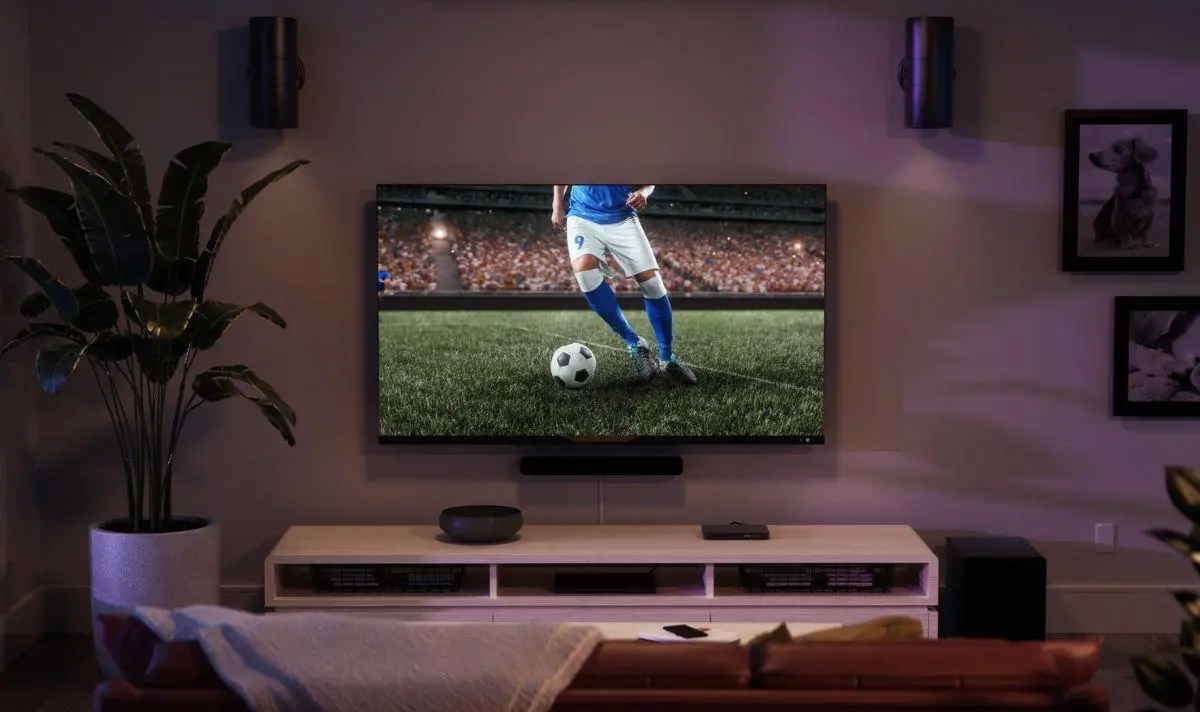 IPTV subscription UK app on Android and iOS mobile — best IPTV for UK phones